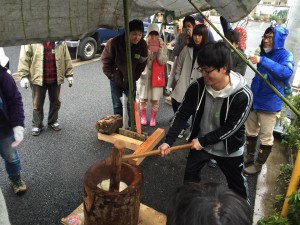 楽農くらぶ　お待ちかねのお餅つき！